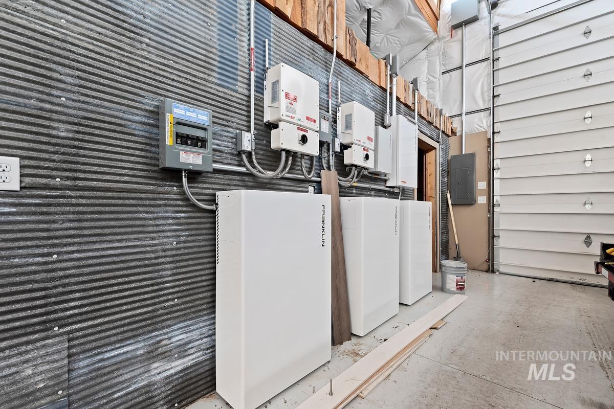 994 Walker Trail, Emmett, Idaho 83617, 5 Bedrooms, 4 Bathrooms, Residential For Sale, Price $1,995,000,MLS 98973920