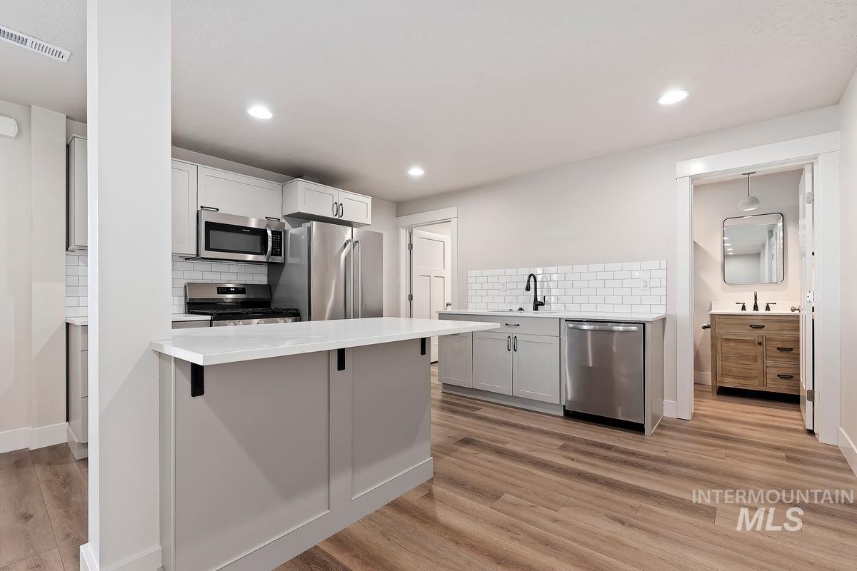 994 Walker Trail, Emmett, Idaho 83617, 5 Bedrooms, 4 Bathrooms, Residential For Sale, Price $1,995,000,MLS 98973920