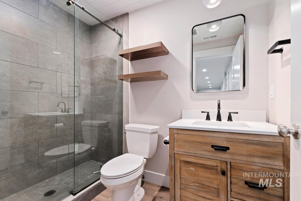 994 Walker Trail, Emmett, Idaho 83617, 5 Bedrooms, 4 Bathrooms, Residential For Sale, Price $1,995,000,MLS 98973920