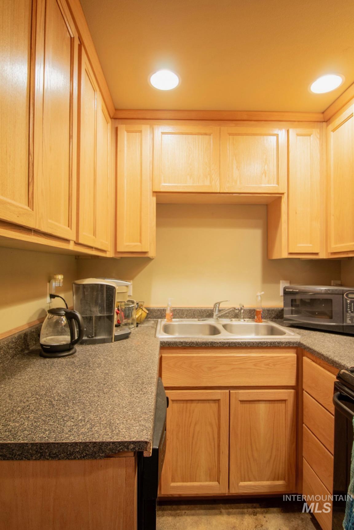 120 N Line St., Moscow, Idaho 83843, Business/Commercial For Sale, Price $689,000,MLS 98973921