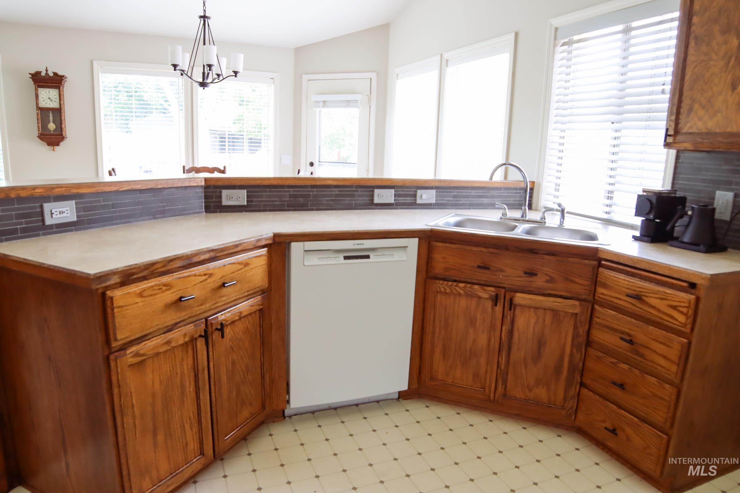 5347 N Black Spruce Place, Boise, Idaho 83713, 3 Bedrooms, 2 Bathrooms, Residential For Sale, Price $485,000,MLS 98973922