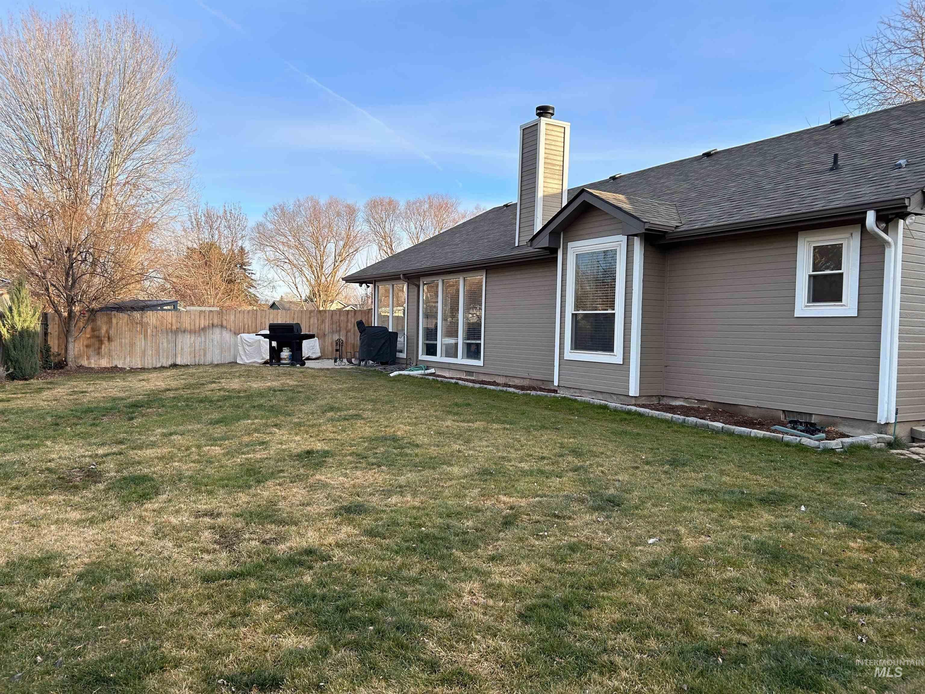 5347 N Black Spruce Place, Boise, Idaho 83713, 3 Bedrooms, 2 Bathrooms, Residential For Sale, Price $485,000,MLS 98973922