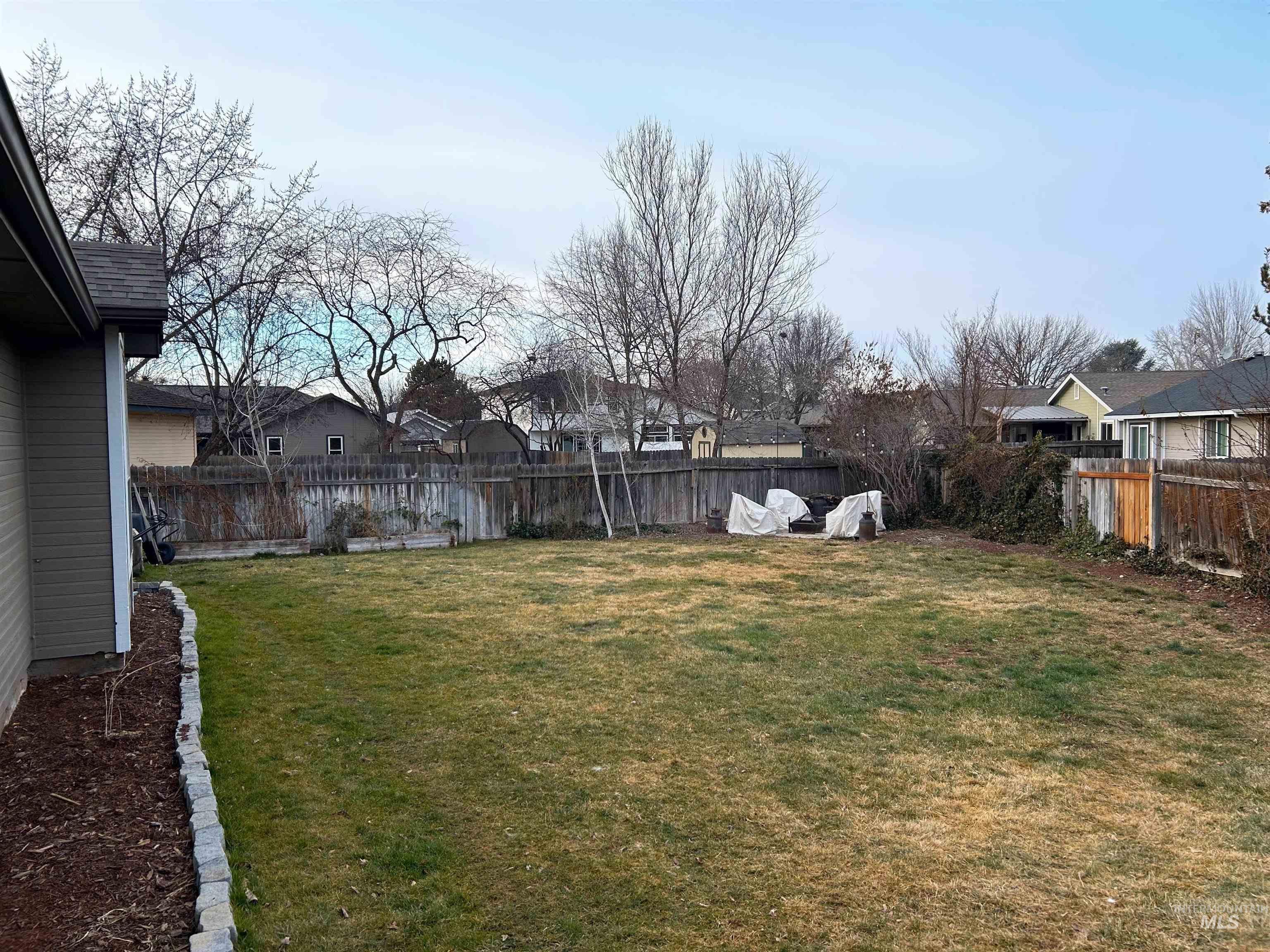 5347 N Black Spruce Place, Boise, Idaho 83713, 3 Bedrooms, 2 Bathrooms, Residential For Sale, Price $485,000,MLS 98973922