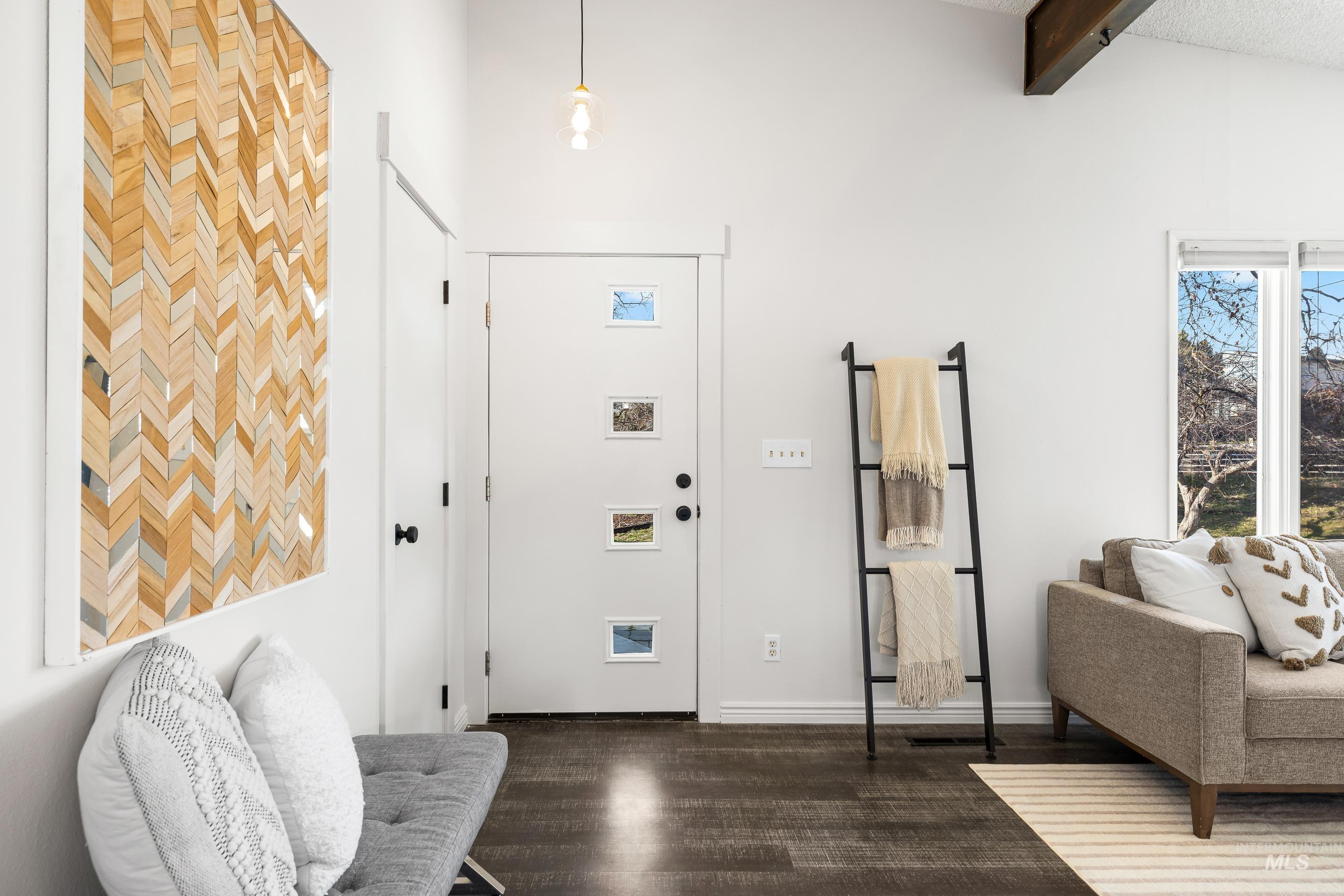 5000 N Collister Dr, Boise, Idaho 83703, 4 Bedrooms, 2.5 Bathrooms, Residential For Sale, Price $579,000,MLS 98973927