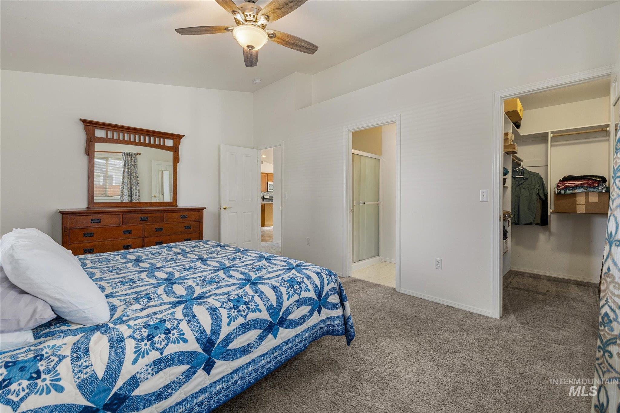 2700 E Iowa Ave, Nampa, Idaho 83686-7184, 3 Bedrooms, 2 Bathrooms, Residential For Sale, Price $359,000,MLS 98973929