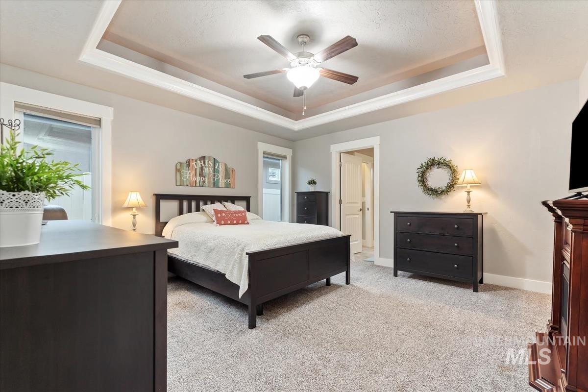 1447 W Arch Rock St, Meridian, Idaho 83646, 3 Bedrooms, 2 Bathrooms, Residential For Sale, Price $488,850,MLS 98973930