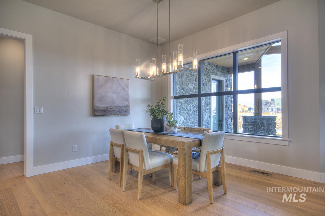 555 Century Ave, Middleton, Idaho 83644, 4 Bedrooms, 3.5 Bathrooms, Residential For Sale, Price $1,530,000,MLS 98973936