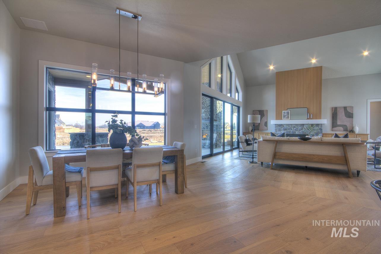 555 Century Ave, Middleton, Idaho 83644, 4 Bedrooms, 3.5 Bathrooms, Residential For Sale, Price $1,530,000,MLS 98973936