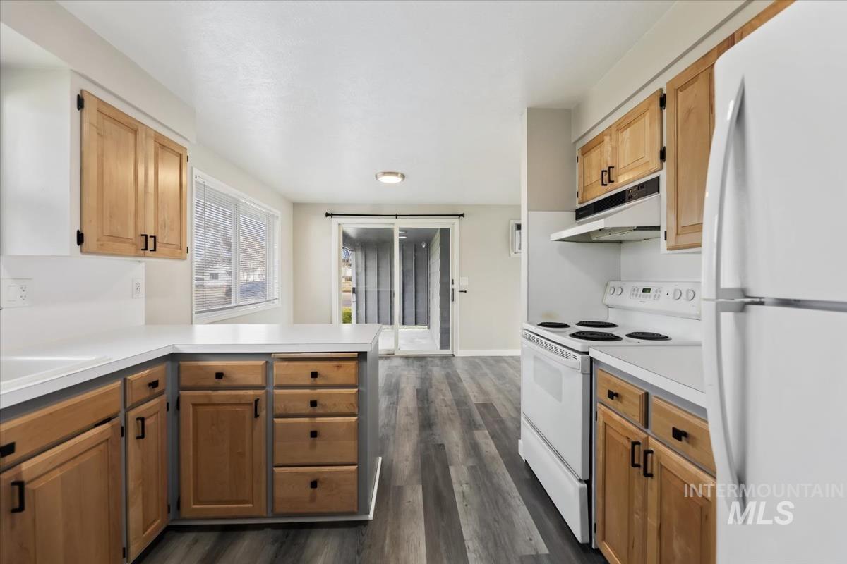 815 Ayers Ave, Fruitland, Idaho 83619, 3 Bedrooms, 1 Bathroom, Residential For Sale, Price $299,900,MLS 98973938