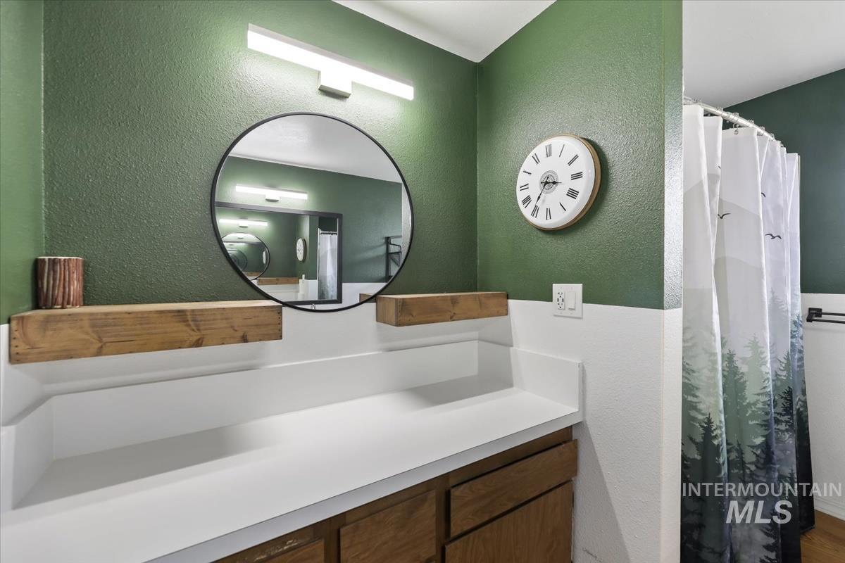 815 Ayers Ave, Fruitland, Idaho 83619, 3 Bedrooms, 1 Bathroom, Residential For Sale, Price $299,900,MLS 98973938