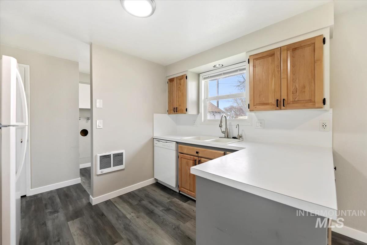 815 Ayers Ave, Fruitland, Idaho 83619, 3 Bedrooms, 1 Bathroom, Residential For Sale, Price $299,900,MLS 98973938