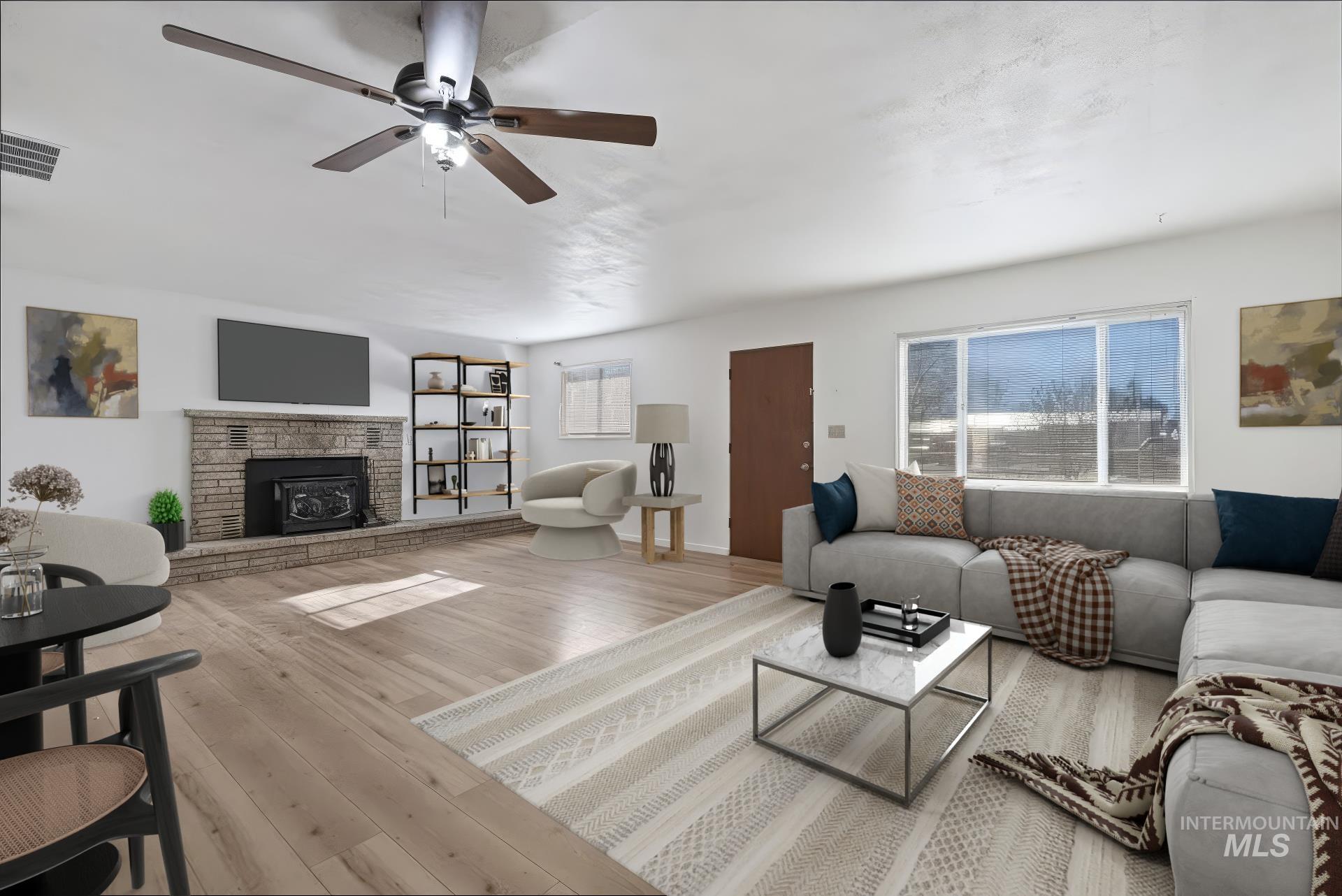 916 E Liberty Street, Weiser, Idaho 83672, 2 Bedrooms, 1 Bathroom, Residential For Sale, Price $249,999,MLS 98973940