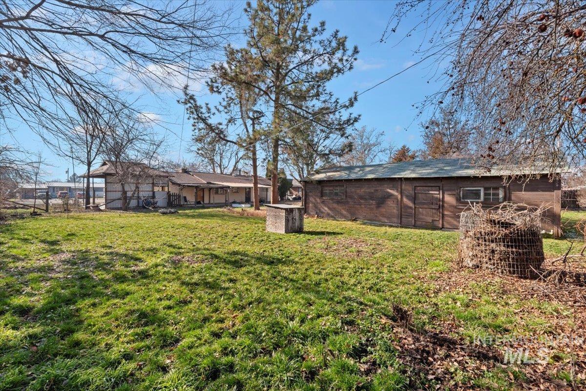 916 E Liberty Street, Weiser, Idaho 83672, 2 Bedrooms, 1 Bathroom, Residential For Sale, Price $249,999,MLS 98973940