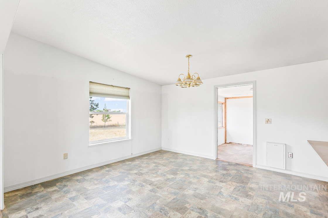 255 Three Bear Road, Kendrick, Idaho 83537, 4 Bedrooms, 3 Bathrooms, Residential For Sale, Price $296,000,MLS 98973941