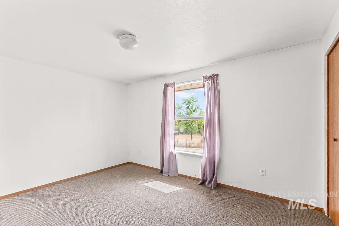 255 Three Bear Road, Kendrick, Idaho 83537, 4 Bedrooms, 3 Bathrooms, Residential For Sale, Price $296,000,MLS 98973941