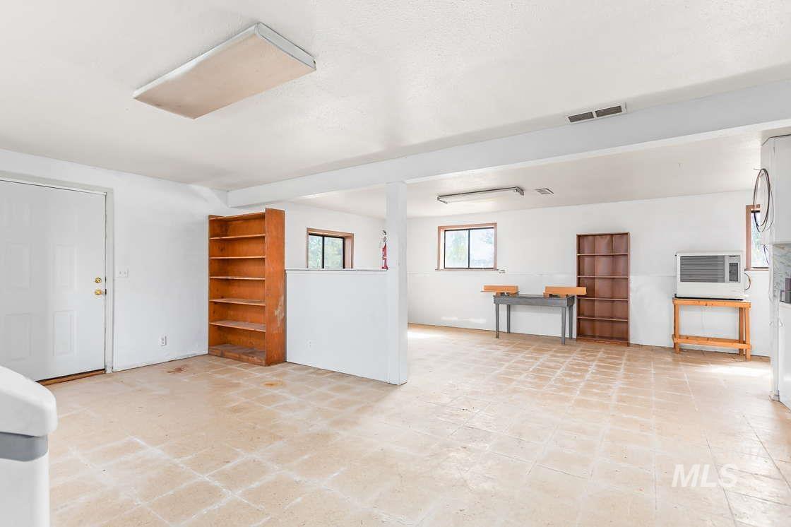 255 Three Bear Road, Kendrick, Idaho 83537, 4 Bedrooms, 3 Bathrooms, Residential For Sale, Price $296,000,MLS 98973941