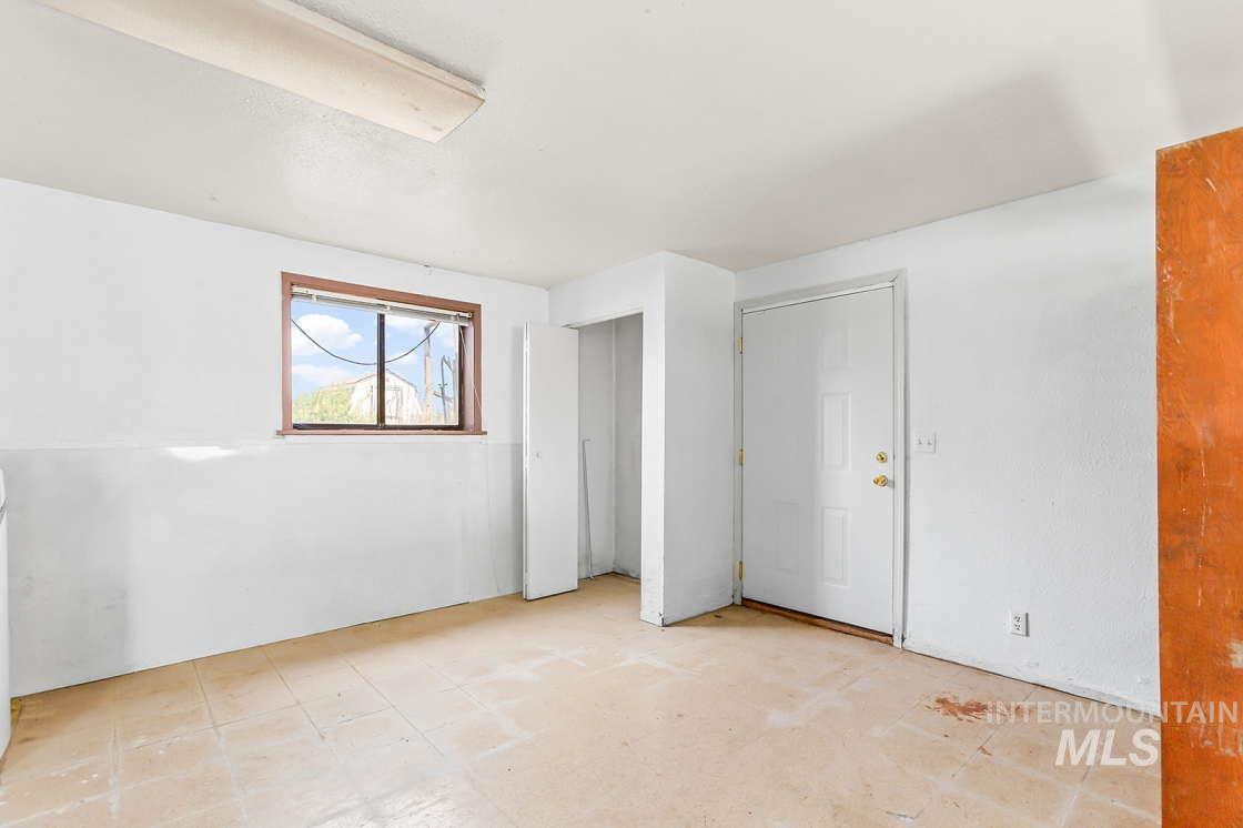 255 Three Bear Road, Kendrick, Idaho 83537, 4 Bedrooms, 3 Bathrooms, Residential For Sale, Price $296,000,MLS 98973941