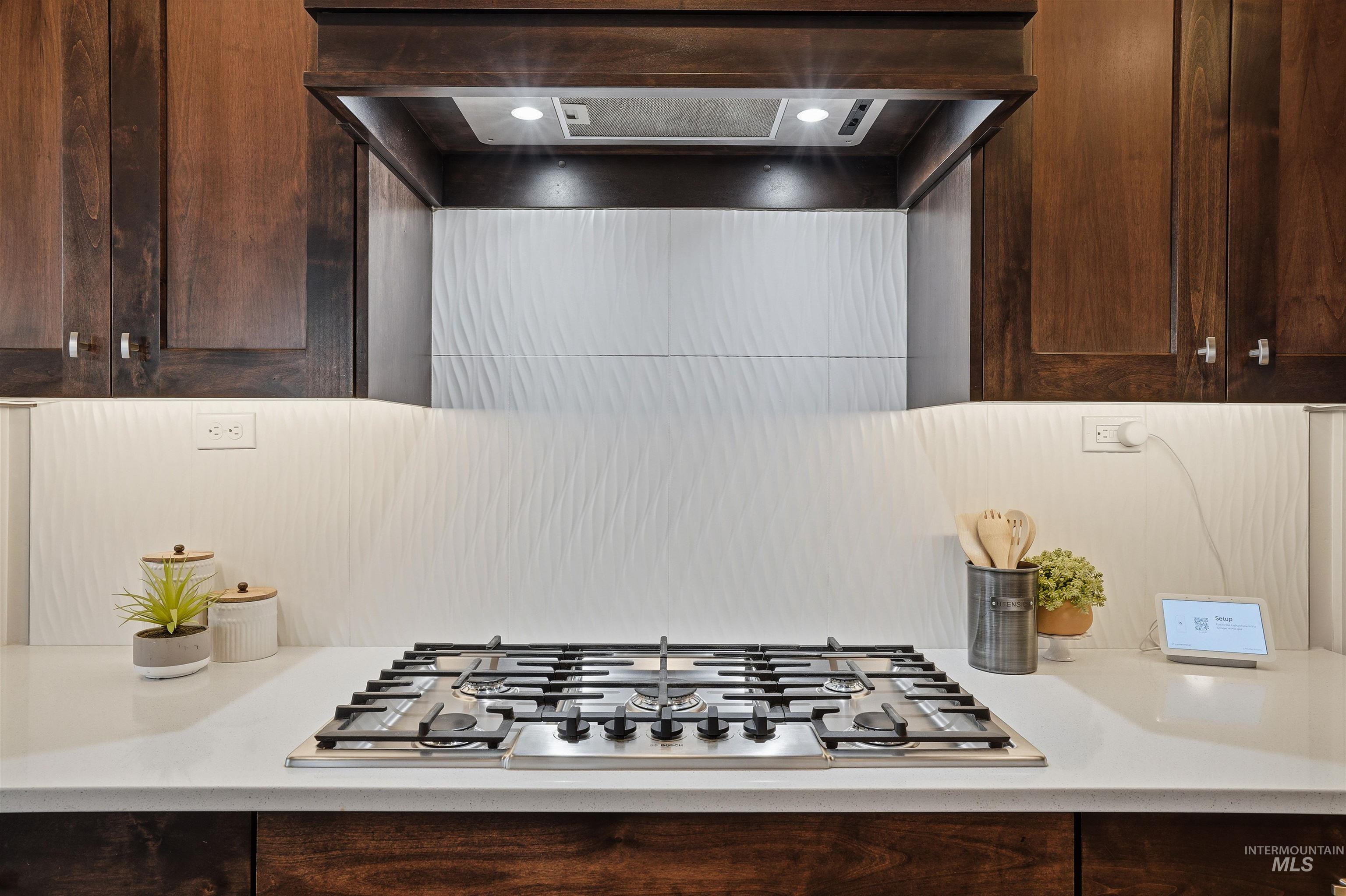 8087 Tandy Cove St, Middleton, Idaho 83644-6170, 3 Bedrooms, 2 Bathrooms, Residential For Sale, Price $549,990,MLS 98973943