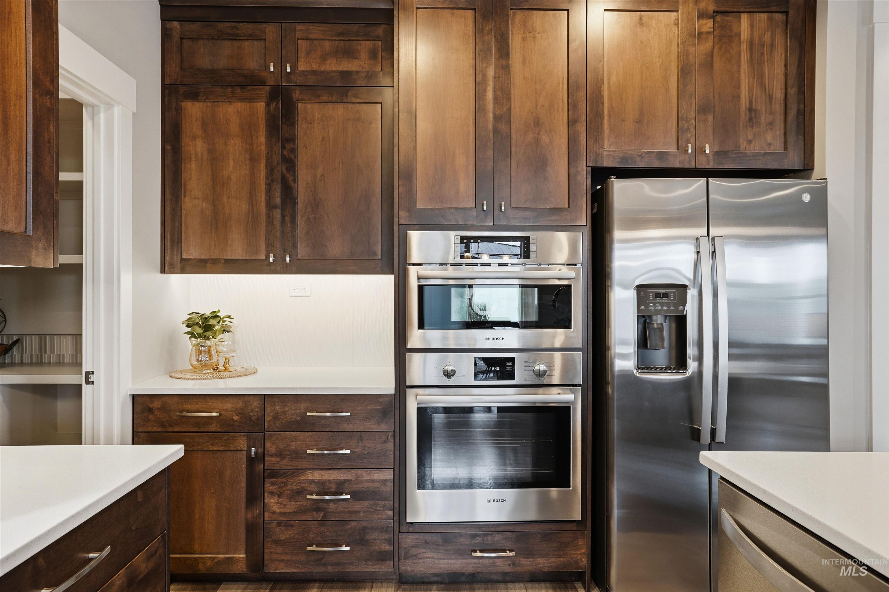 8087 Tandy Cove St, Middleton, Idaho 83644-6170, 3 Bedrooms, 2 Bathrooms, Residential For Sale, Price $549,990,MLS 98973943