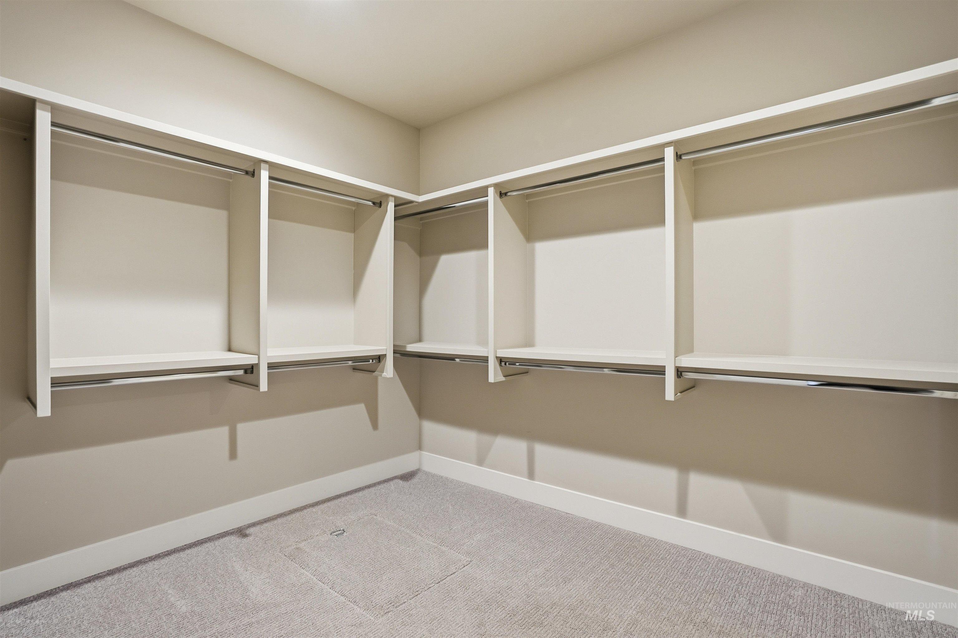 8087 Tandy Cove St, Middleton, Idaho 83644-6170, 3 Bedrooms, 2 Bathrooms, Residential For Sale, Price $549,990,MLS 98973943