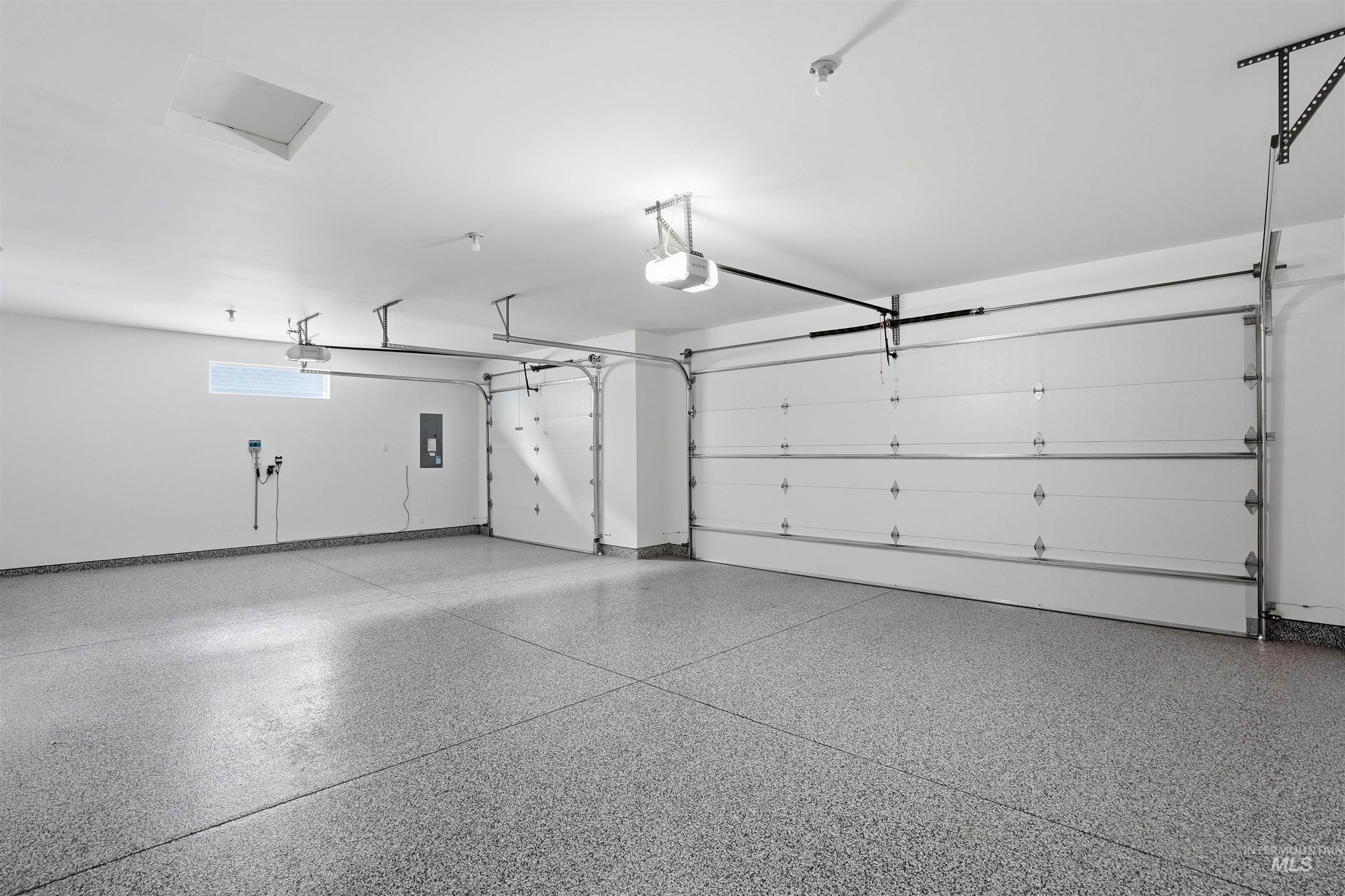 8087 Tandy Cove St, Middleton, Idaho 83644-6170, 3 Bedrooms, 2 Bathrooms, Residential For Sale, Price $549,990,MLS 98973943