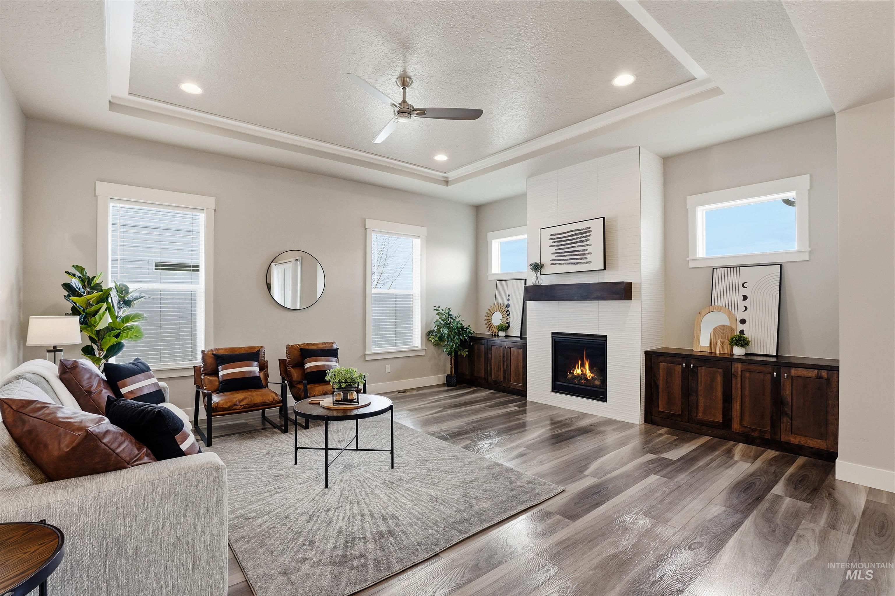 8087 Tandy Cove St, Middleton, Idaho 83644-6170, 3 Bedrooms, 2 Bathrooms, Residential For Sale, Price $549,990,MLS 98973943