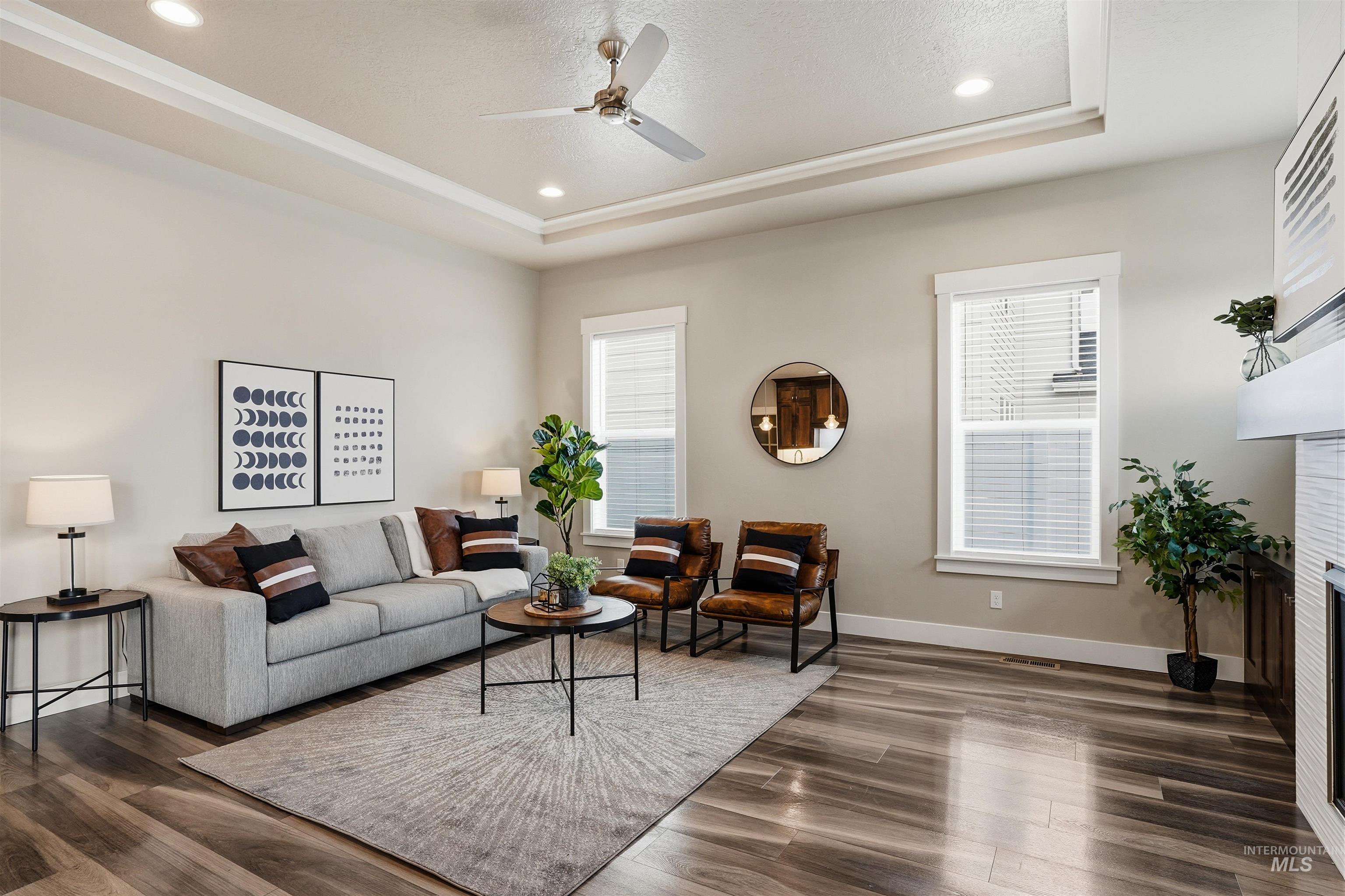 8087 Tandy Cove St, Middleton, Idaho 83644-6170, 3 Bedrooms, 2 Bathrooms, Residential For Sale, Price $549,990,MLS 98973943