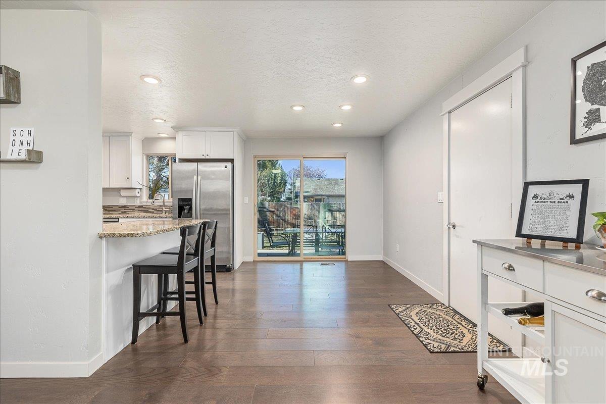 2803 S Odle Way, Boise, Idaho 83705, 3 Bedrooms, 2 Bathrooms, Residential For Sale, Price $470,000,MLS 98973945