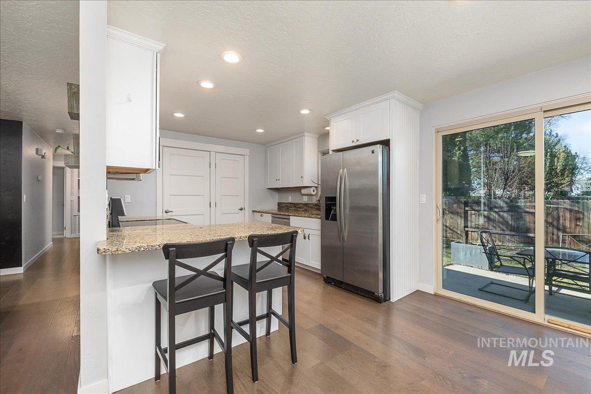 2803 S Odle Way, Boise, Idaho 83705, 3 Bedrooms, 2 Bathrooms, Residential For Sale, Price $470,000,MLS 98973945