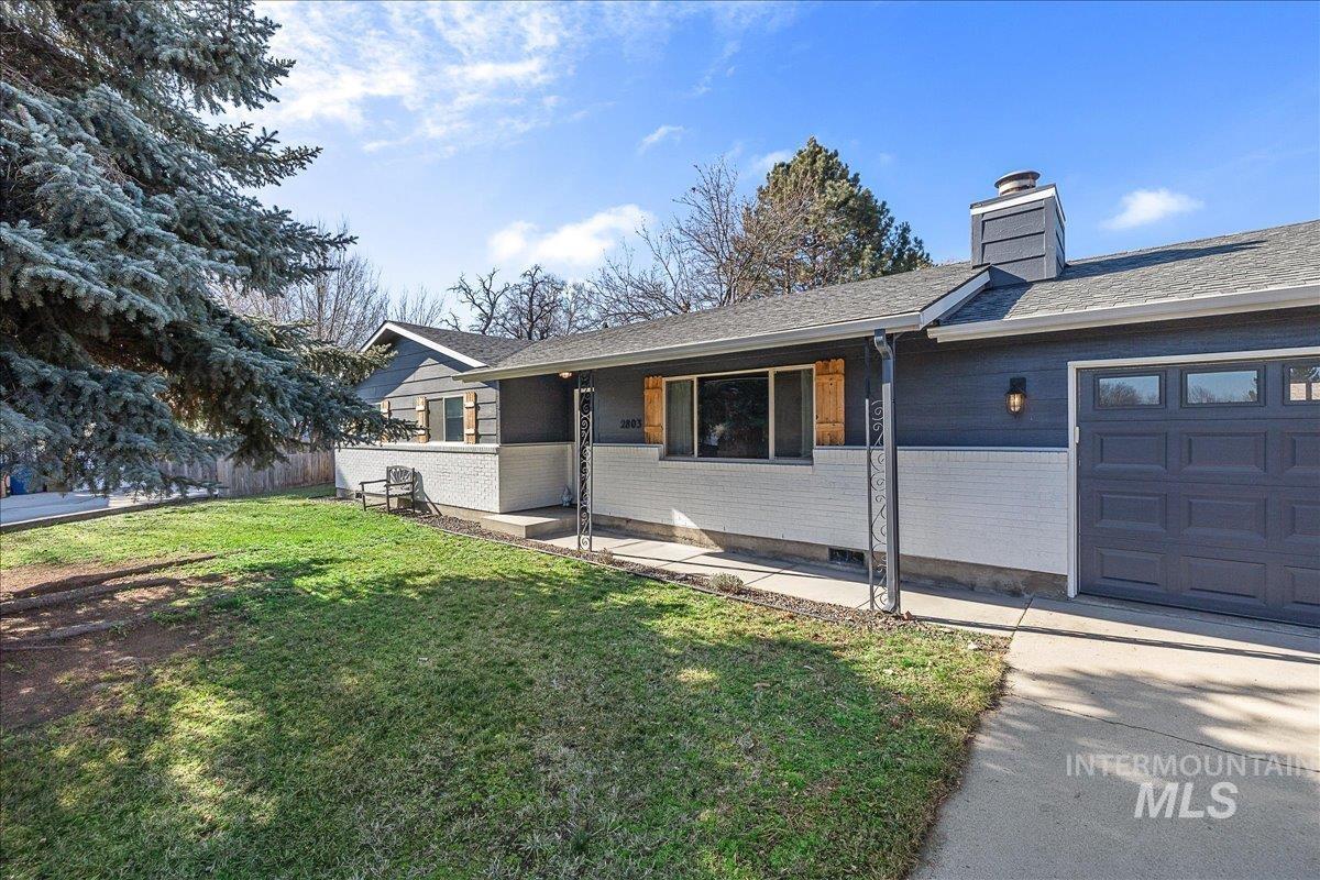 2803 S Odle Way, Boise, Idaho 83705, 3 Bedrooms, 2 Bathrooms, Residential For Sale, Price $470,000,MLS 98973945