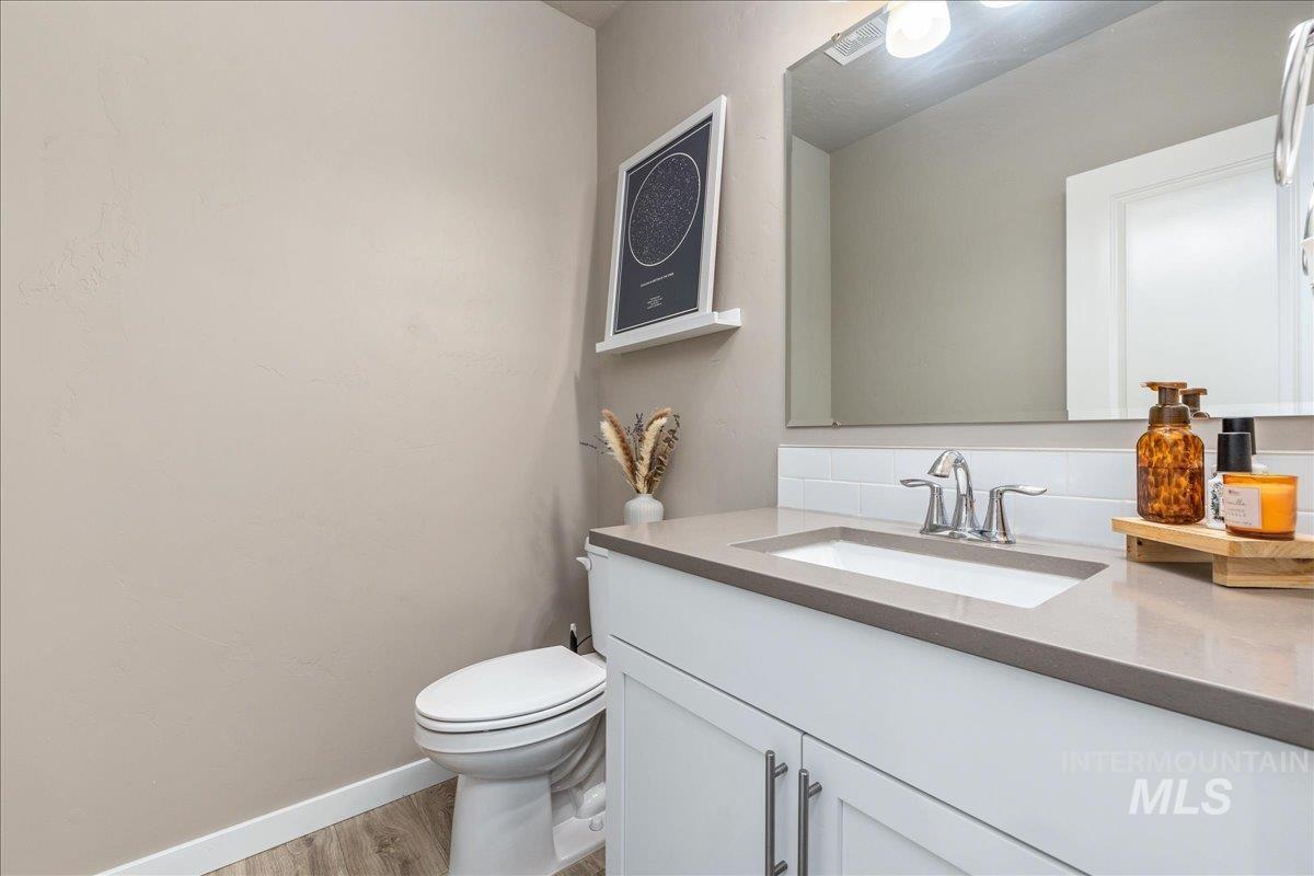 10667 W Royal Fern Ct., Star, Idaho 83669, 4 Bedrooms, 2.5 Bathrooms, Residential For Sale, Price $699,900,MLS 98973947