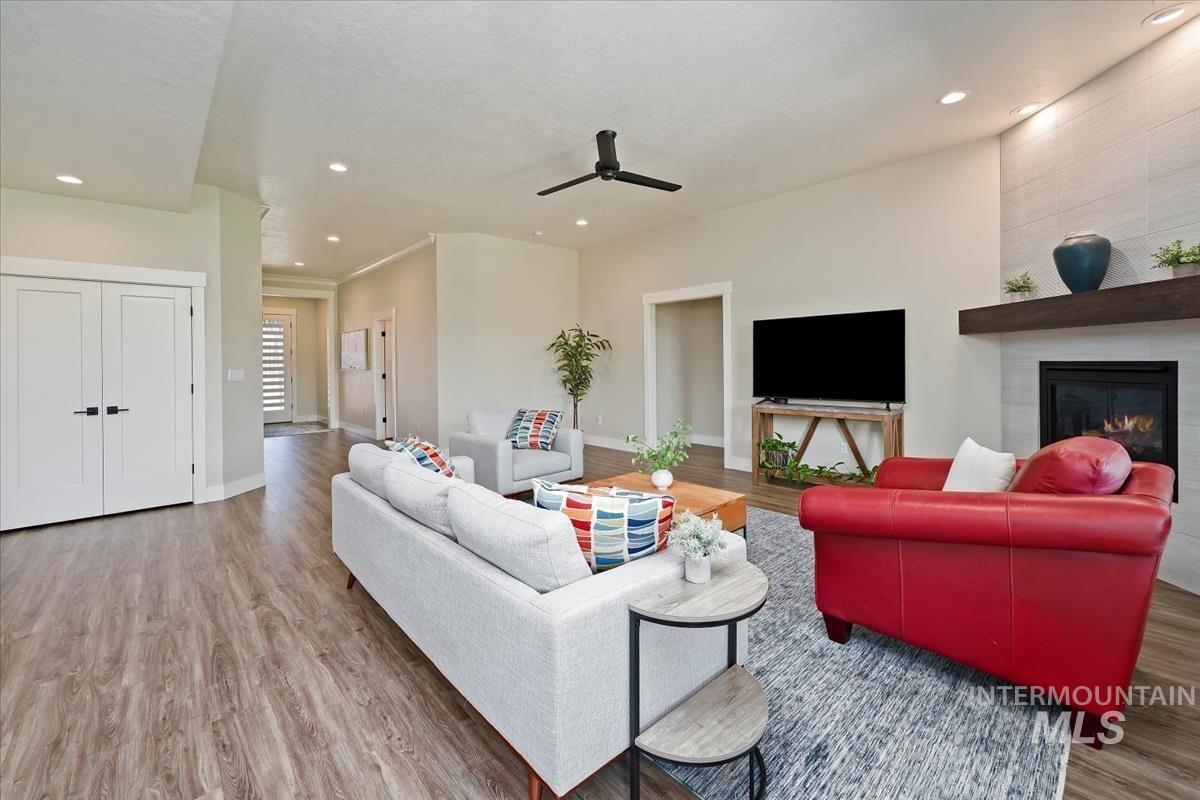 1199 W Ultar Dr, Nampa, Idaho 83686, 3 Bedrooms, 2 Bathrooms, Residential For Sale, Price $669,900,MLS 98973948