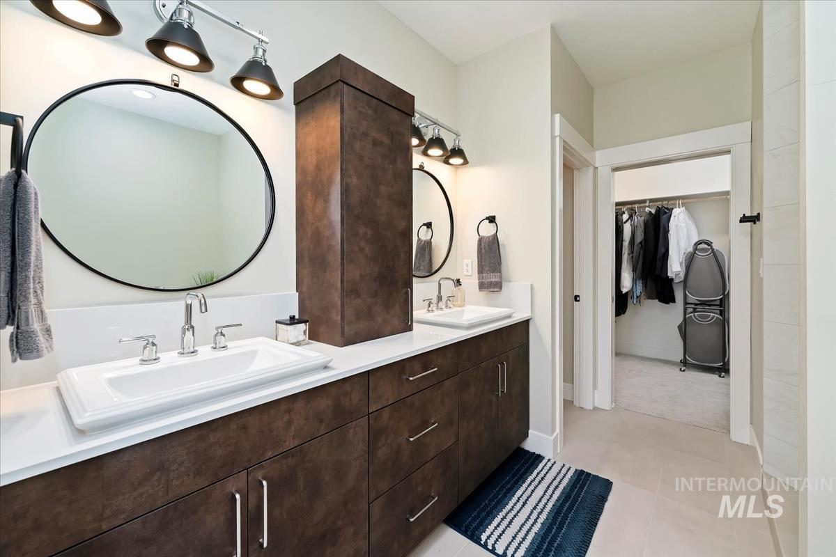 1199 W Ultar Dr, Nampa, Idaho 83686, 3 Bedrooms, 2 Bathrooms, Residential For Sale, Price $669,900,MLS 98973948