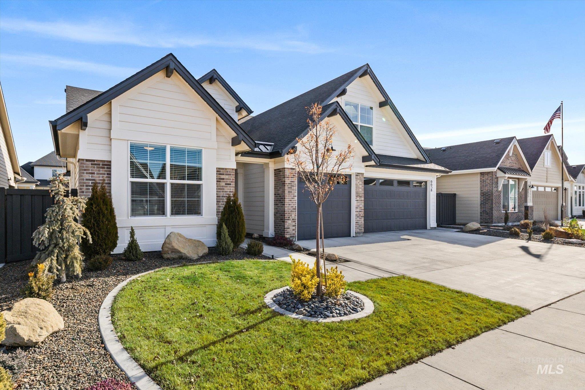 6638 S Capstone Ave, Meridian, Idaho 83642, 3 Bedrooms, 2.5 Bathrooms, Residential For Sale, Price $729,000,MLS 98973949