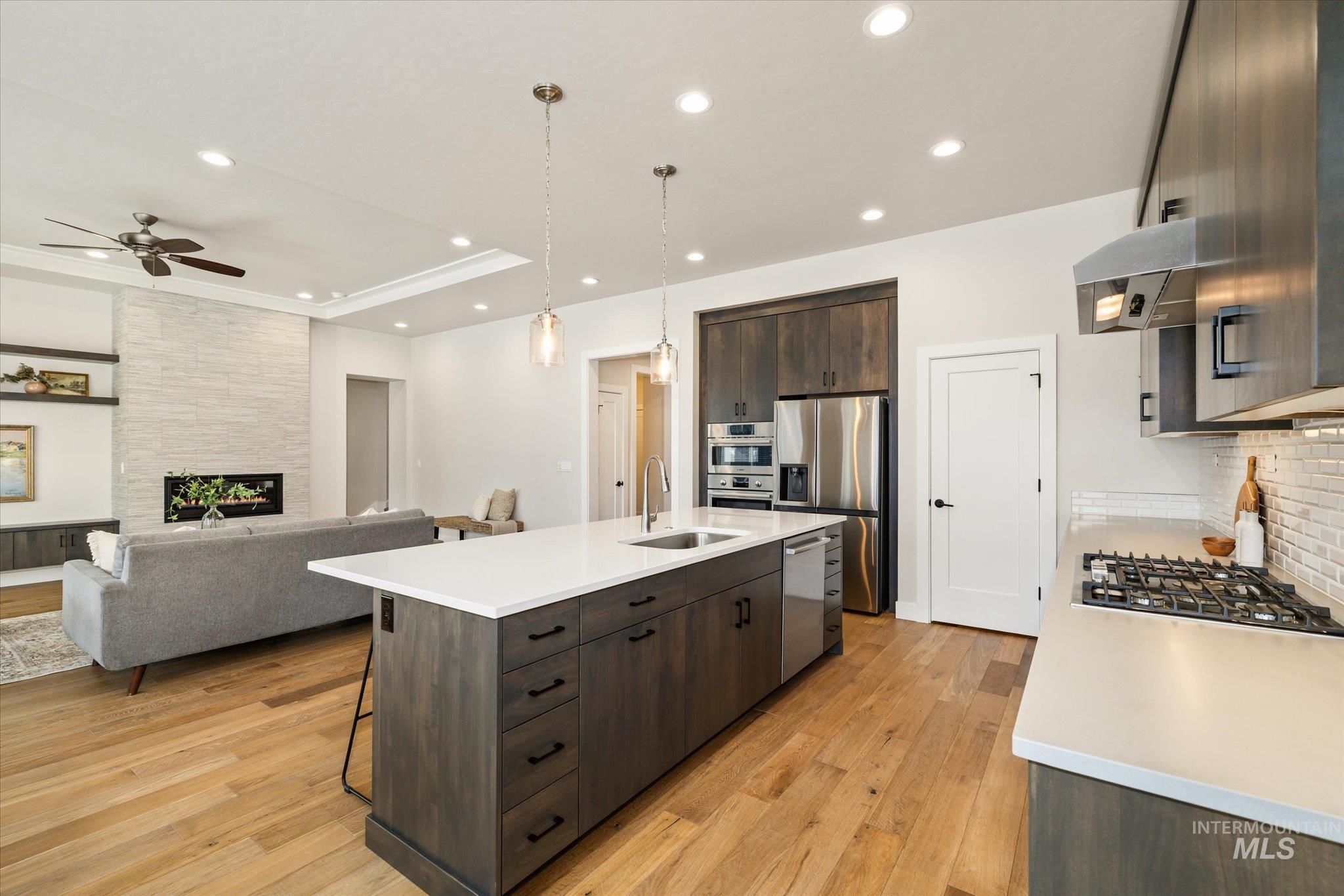 6638 S Capstone Ave, Meridian, Idaho 83642, 3 Bedrooms, 2.5 Bathrooms, Residential For Sale, Price $729,000,MLS 98973949