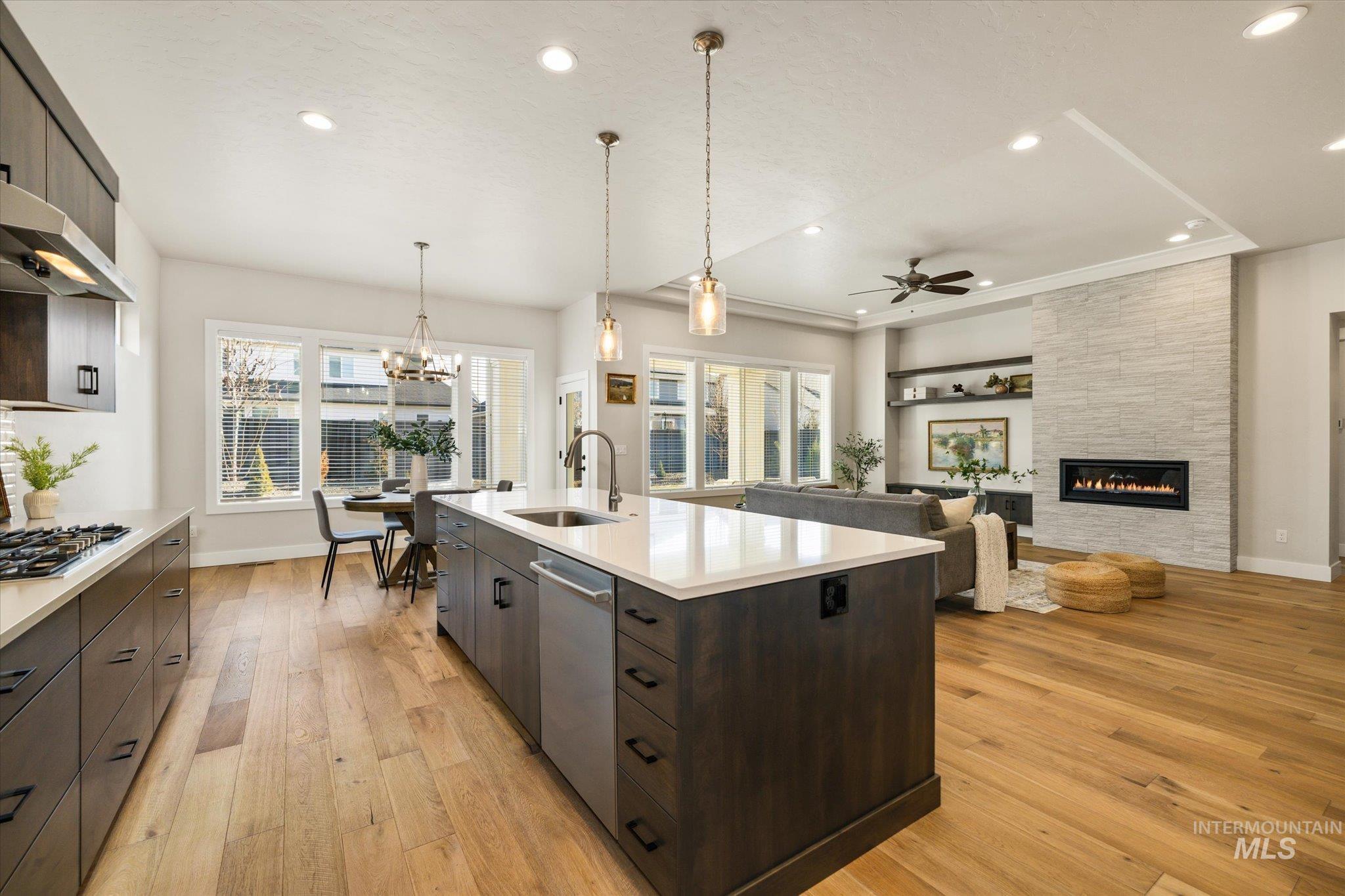 6638 S Capstone Ave, Meridian, Idaho 83642, 3 Bedrooms, 2.5 Bathrooms, Residential For Sale, Price $729,000,MLS 98973949