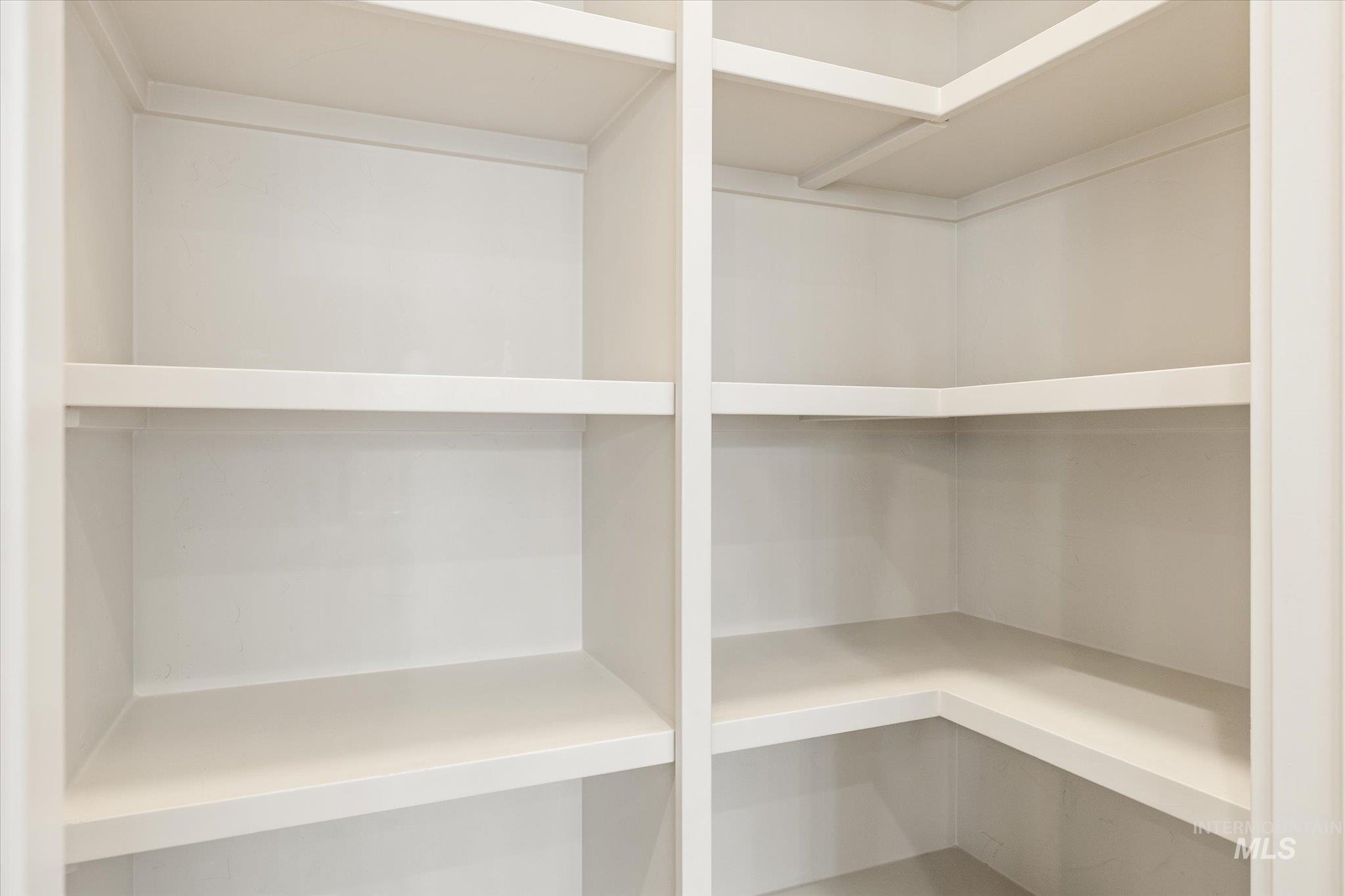 6638 S Capstone Ave, Meridian, Idaho 83642, 3 Bedrooms, 2.5 Bathrooms, Residential For Sale, Price $729,000,MLS 98973949