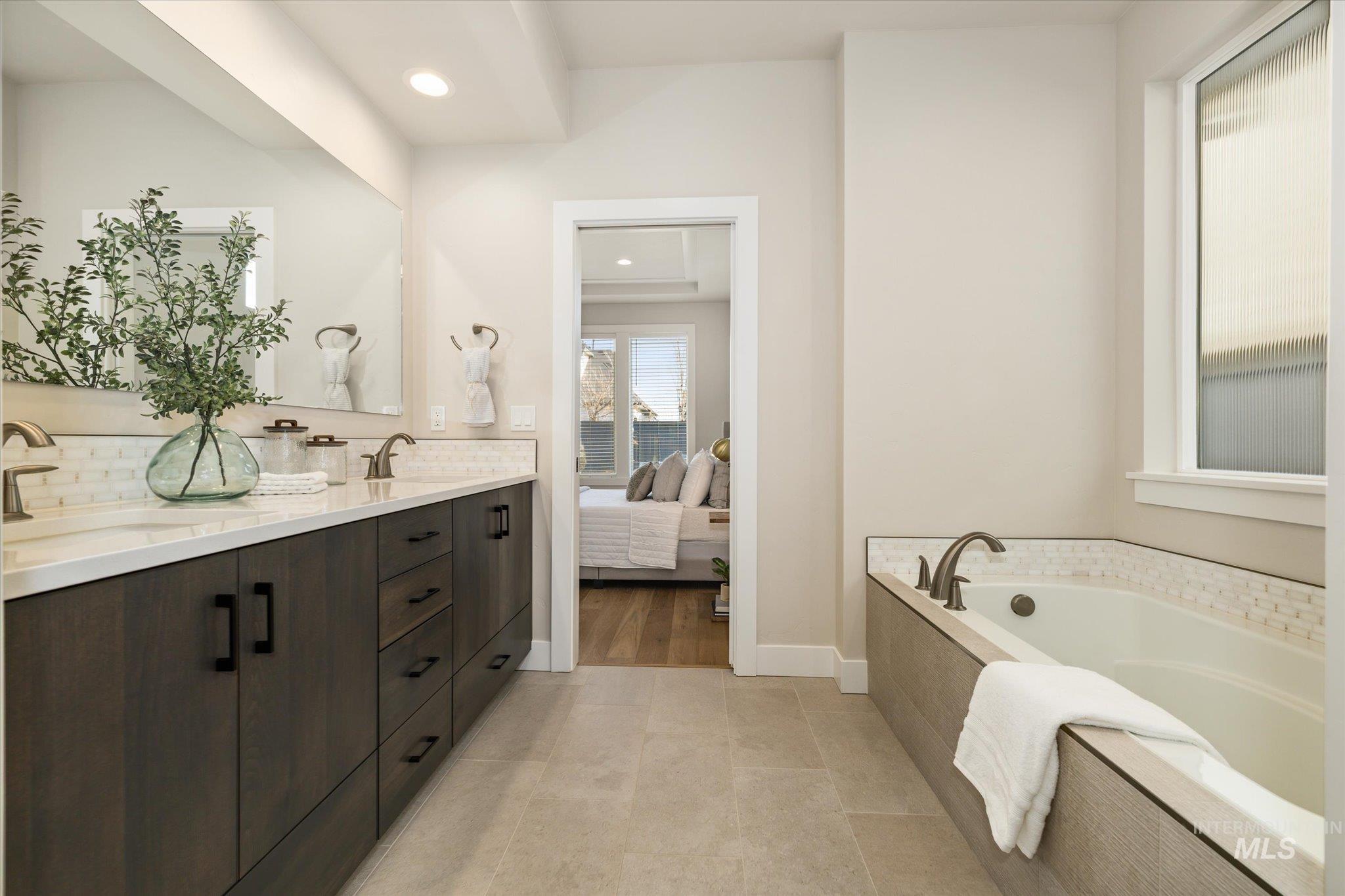 6638 S Capstone Ave, Meridian, Idaho 83642, 3 Bedrooms, 2.5 Bathrooms, Residential For Sale, Price $729,000,MLS 98973949