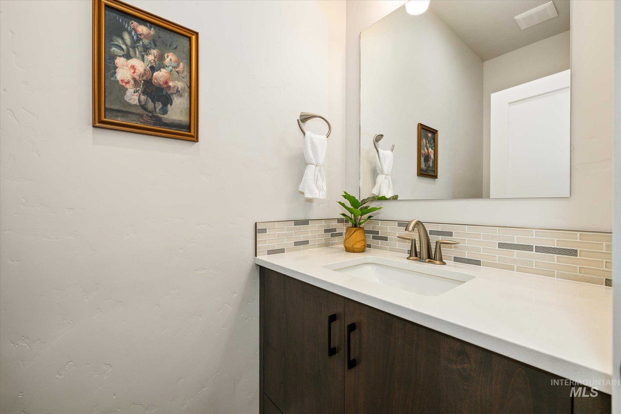 6638 S Capstone Ave, Meridian, Idaho 83642, 3 Bedrooms, 2.5 Bathrooms, Residential For Sale, Price $729,000,MLS 98973949