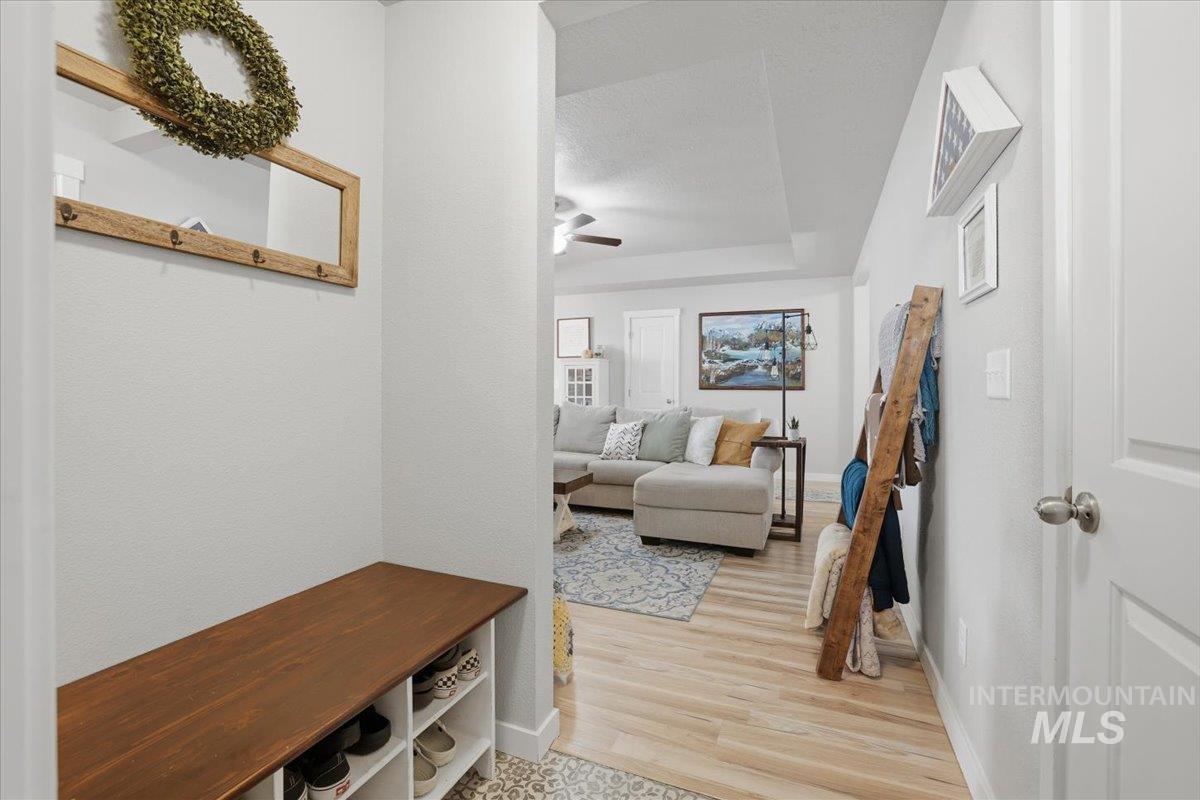 16682 Loggia Ave, Caldwell, Idaho 83607, 3 Bedrooms, 2 Bathrooms, Residential For Sale, Price $350,000,MLS 98973952