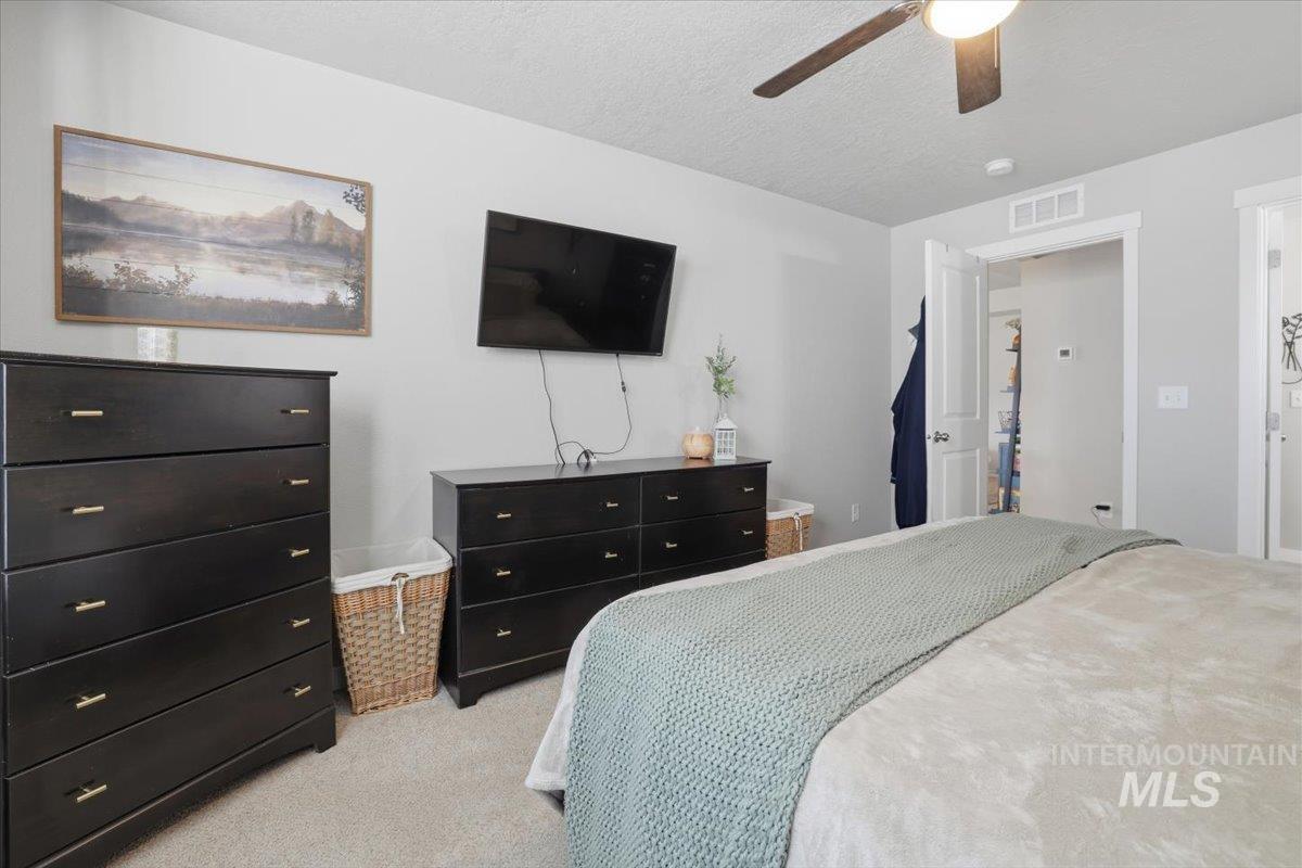 16682 Loggia Ave, Caldwell, Idaho 83607, 3 Bedrooms, 2 Bathrooms, Residential For Sale, Price $350,000,MLS 98973952