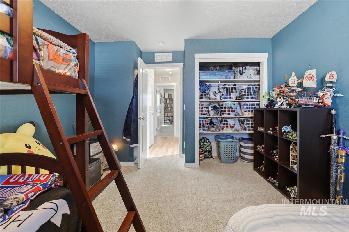 16682 Loggia Ave, Caldwell, Idaho 83607, 3 Bedrooms, 2 Bathrooms, Residential For Sale, Price $350,000,MLS 98973952