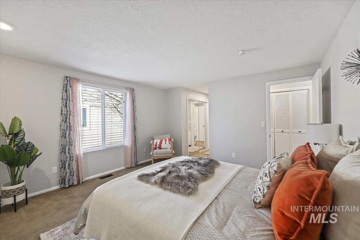 232 W Arrowrock, Boise, Idaho 83706-0000, 2 Bedrooms, 1.5 Bathrooms, Residential For Sale, Price $415,000,MLS 98973956