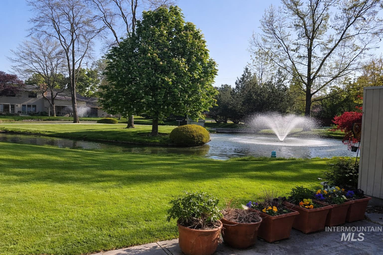 232 W Arrowrock, Boise, Idaho 83706-0000, 2 Bedrooms, 1.5 Bathrooms, Residential For Sale, Price $415,000,MLS 98973956