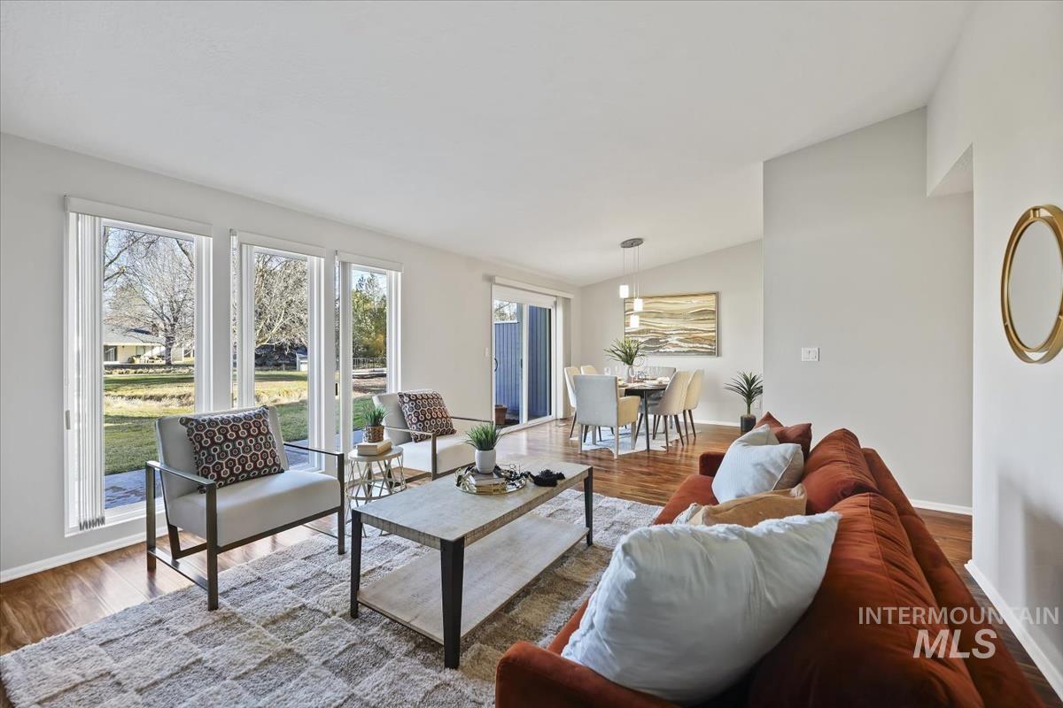 232 W Arrowrock, Boise, Idaho 83706-0000, 2 Bedrooms, 1.5 Bathrooms, Residential For Sale, Price $415,000,MLS 98973956