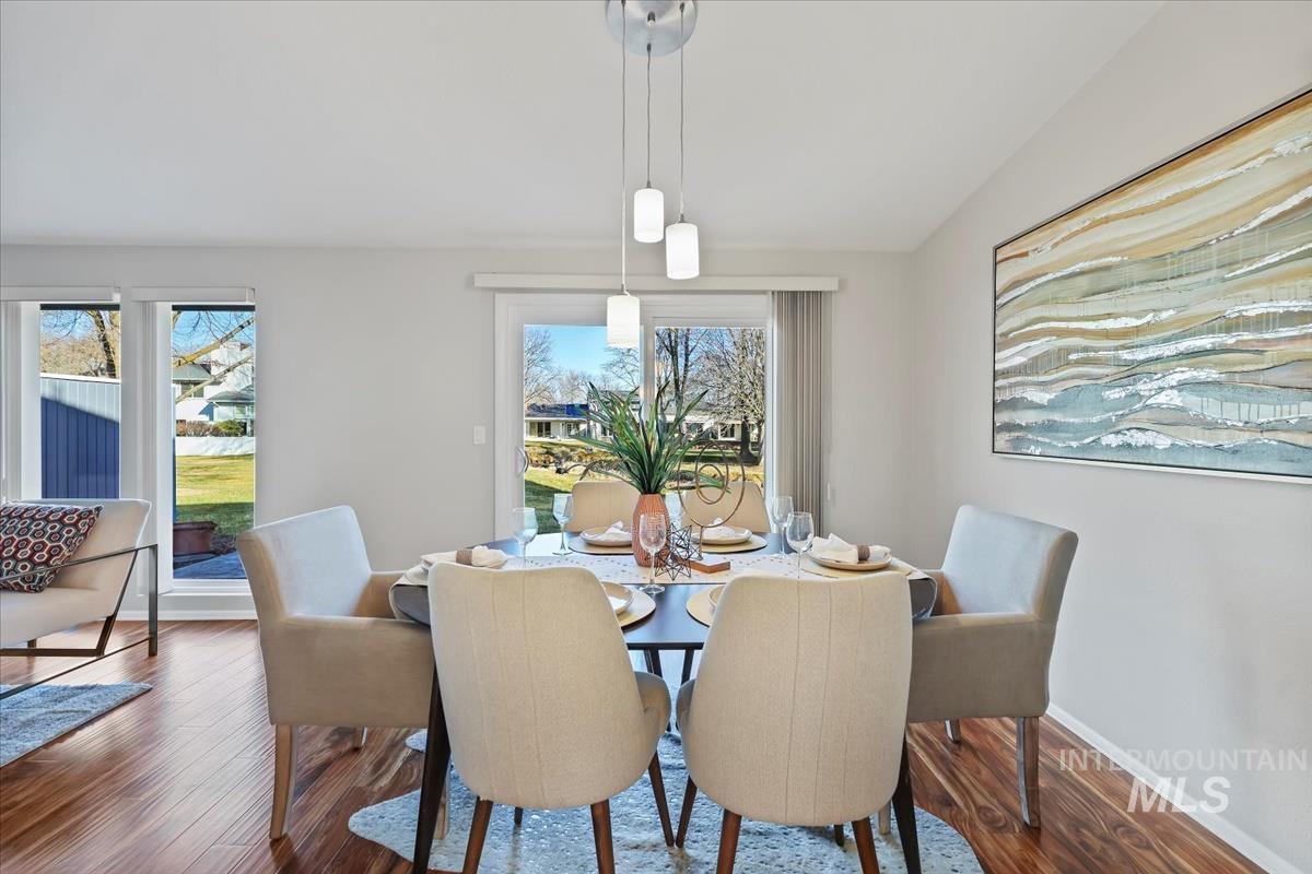 232 W Arrowrock, Boise, Idaho 83706-0000, 2 Bedrooms, 1.5 Bathrooms, Residential For Sale, Price $415,000,MLS 98973956