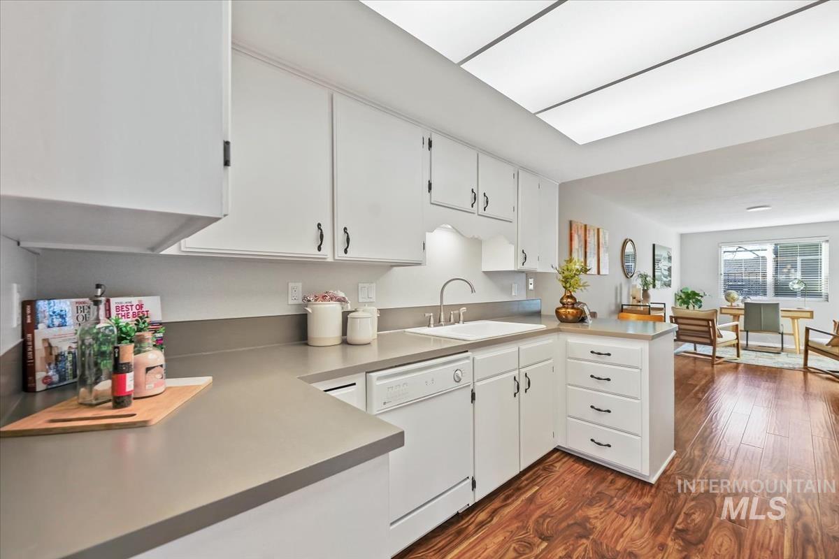 232 W Arrowrock, Boise, Idaho 83706-0000, 2 Bedrooms, 1.5 Bathrooms, Residential For Sale, Price $415,000,MLS 98973956