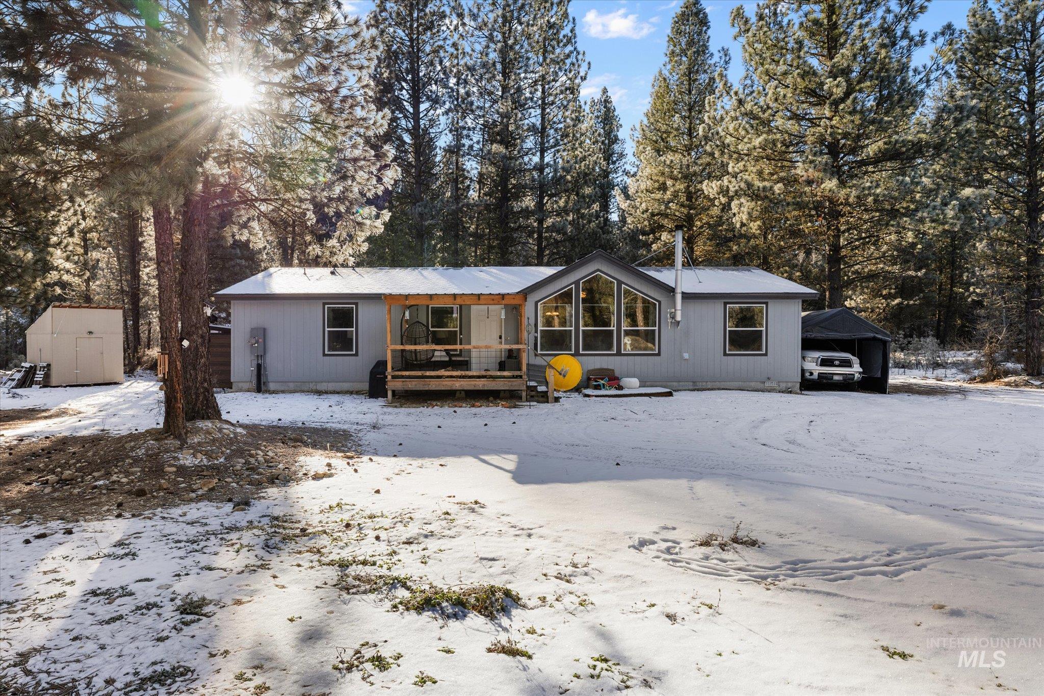 17 Mountain Meadow Way, Idaho City, Idaho 83631, 3 Bedrooms, 2 Bathrooms, Residential For Sale, Price $479,900,MLS 98973959