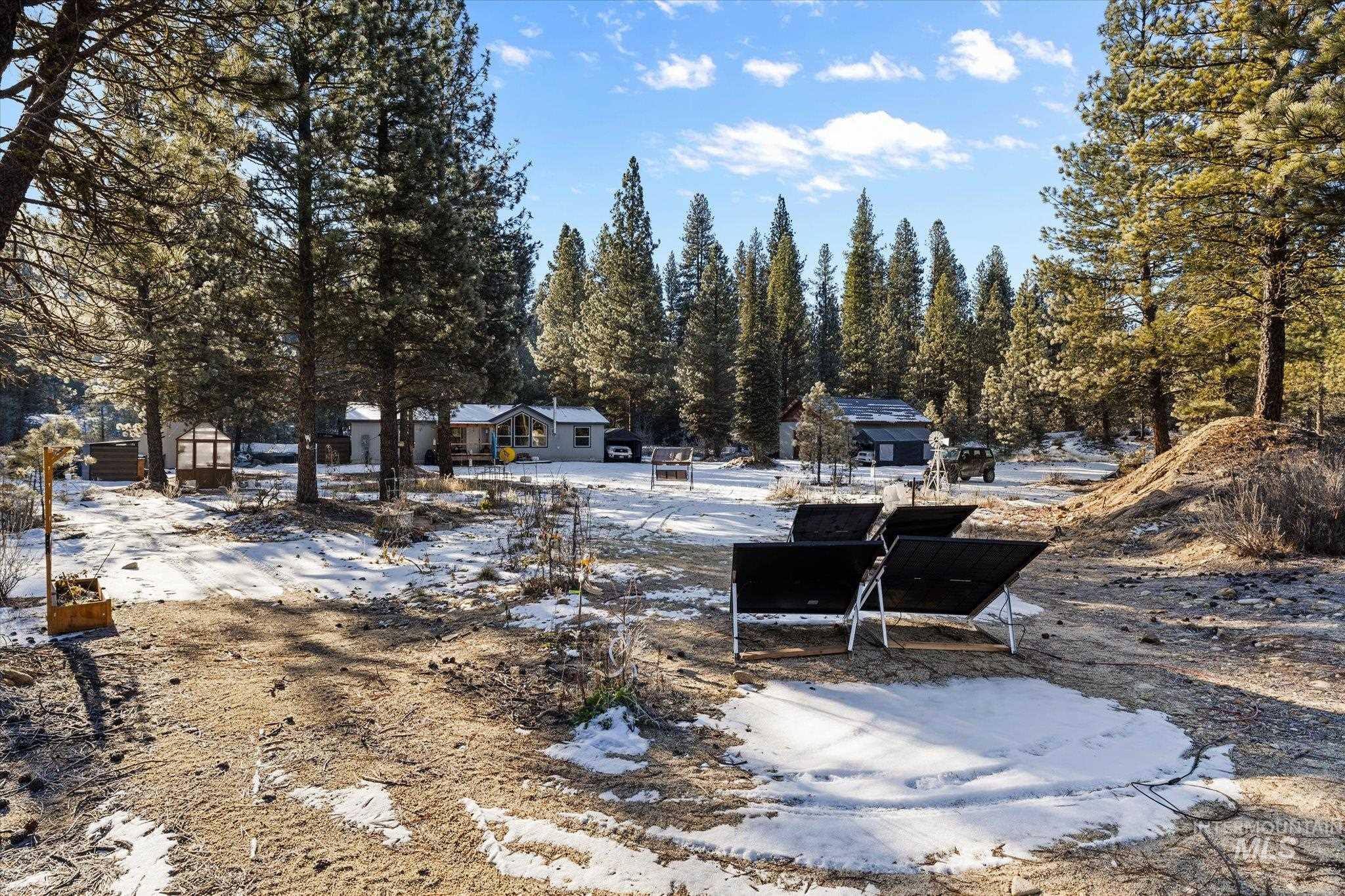 17 Mountain Meadow Way, Idaho City, Idaho 83631, 3 Bedrooms, 2 Bathrooms, Residential For Sale, Price $479,900,MLS 98973959