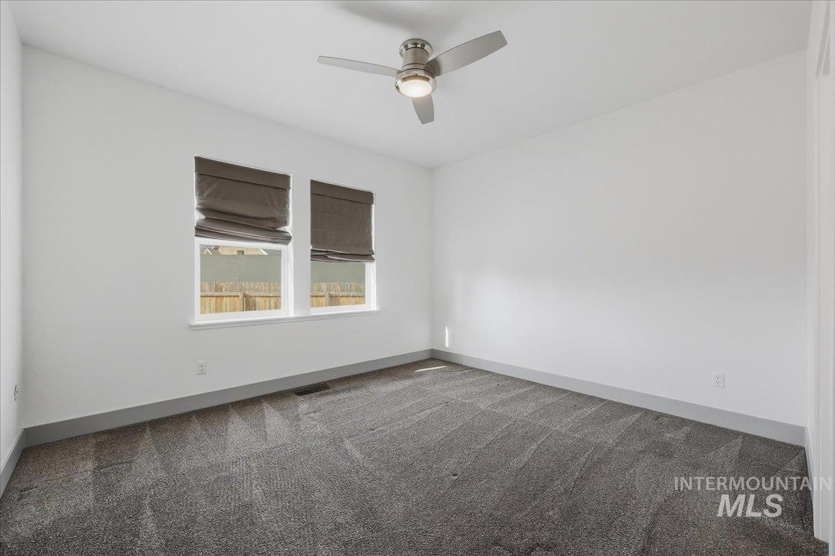 106 Thunder Mountain Ct., Homedale, Idaho 83628, 3 Bedrooms, 2 Bathrooms, Residential For Sale, Price $345,000,MLS 98973961